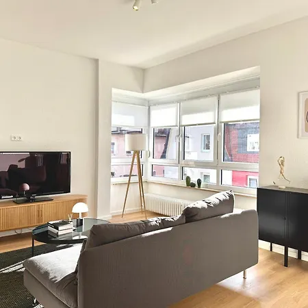 Modernes Stadt-apartment - Helmut -