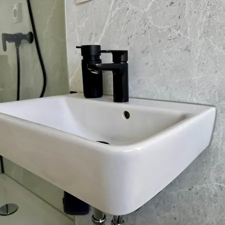 Modernes Stadt-apartment - Helmut - *